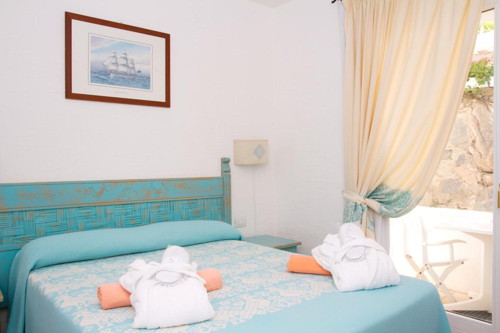 Hotel Luci Di La Muntagna Порто Черво Стая снимка